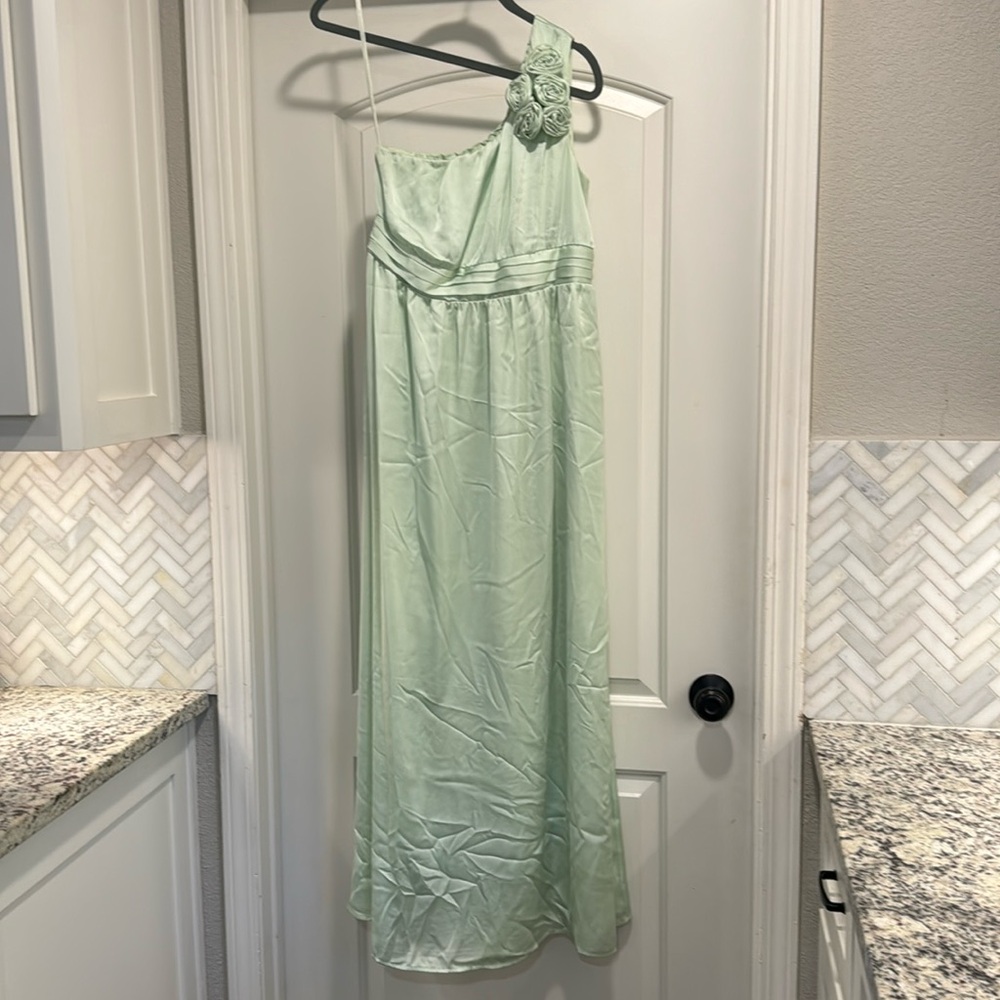 Silky One Shoulder Gown
